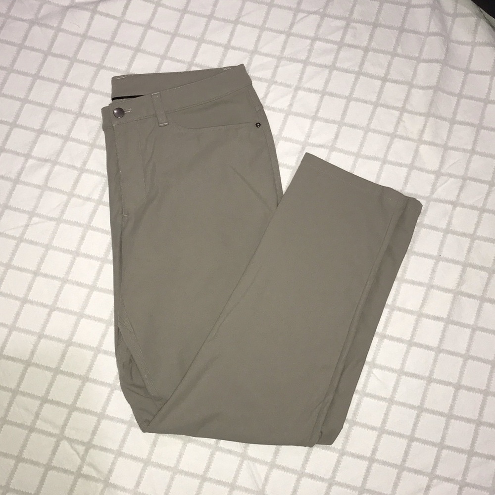 Lululemon Athletica Men's Khaki Chinos